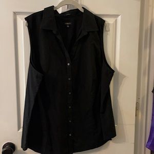 Black Sleeveless Collared Button Up Blouse